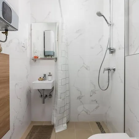 Appartement With Swimming Pool Icici, Opatija - 24377 *