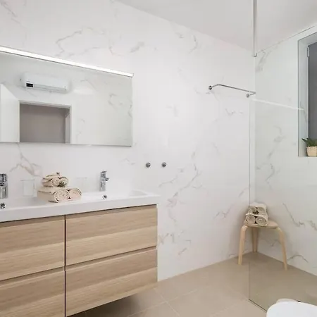 With Swimming Pool Icici, Opatija - 24377 Appartement