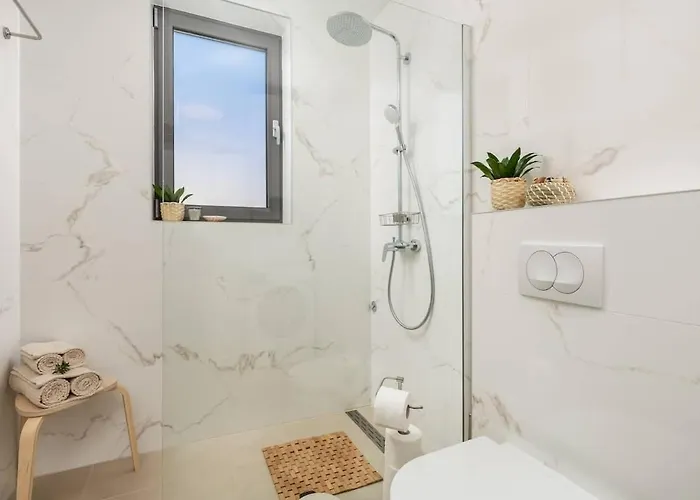 Apartment With Swimming Pool Icici, Opatija - 24377
